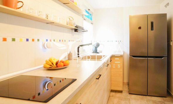 Resale - Apartment / Flat - Villajoyosa