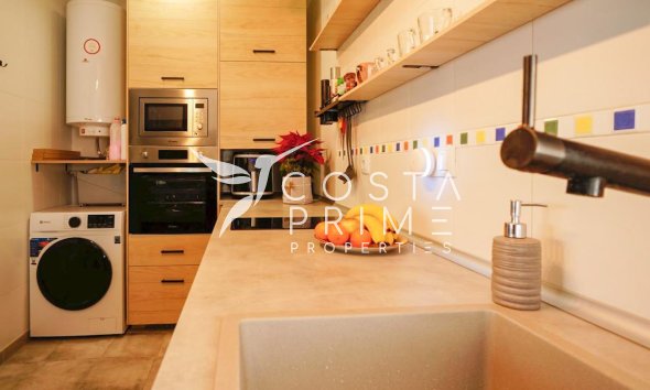 Resale - Apartment / Flat - Villajoyosa