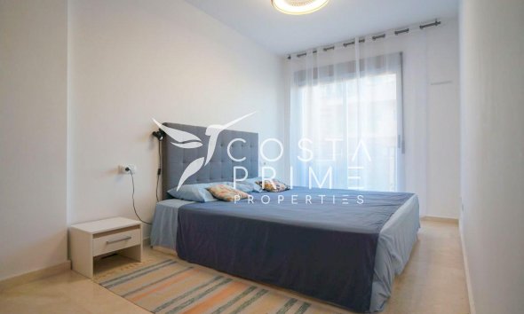 Resale - Apartment / Flat - Villajoyosa