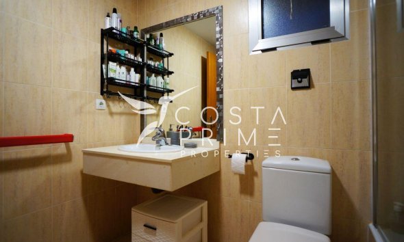 Resale - Apartment / Flat - Villajoyosa