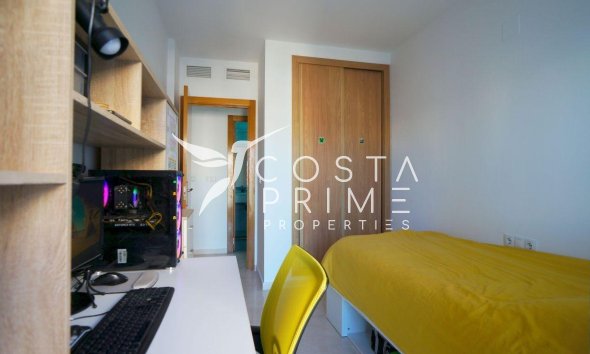 Resale - Apartment / Flat - Villajoyosa