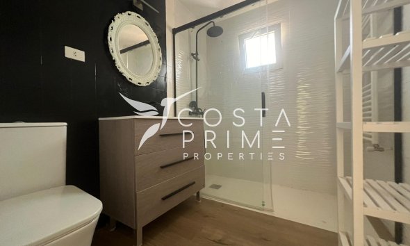 Resale - Villa  - Alfas del Pí