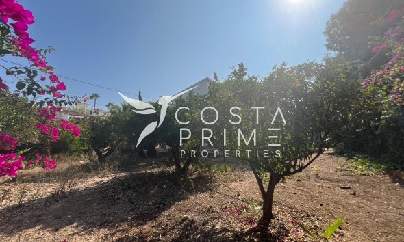 Resale - Villa  - Alfas del Pí