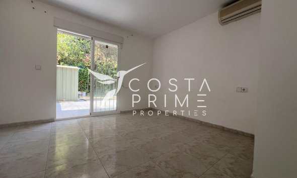 Resale - Villa  - Alfas del Pí