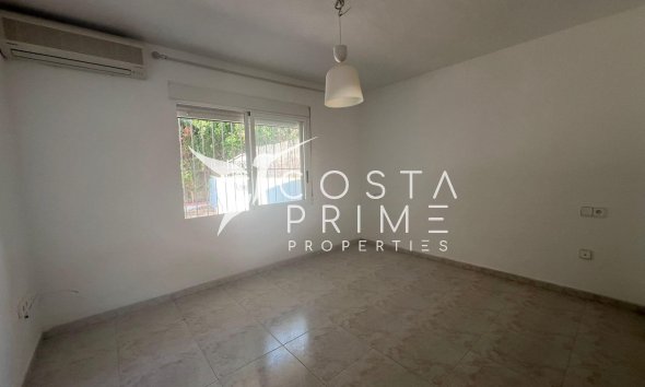 Resale - Villa  - Alfas del Pí