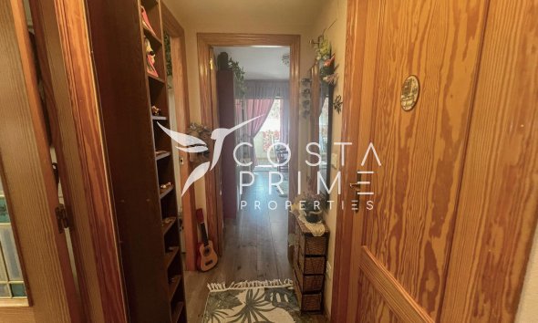 Resale - Apartment / Flat - Benidorm