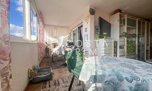 Resale - Apartment / Flat - Benidorm