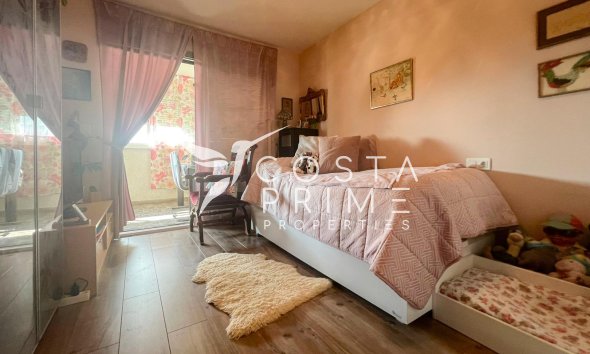 Resale - Apartment / Flat - Benidorm