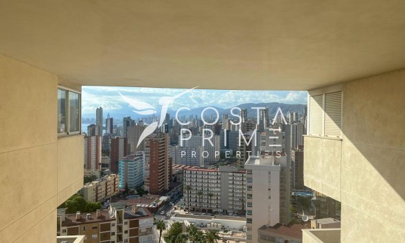 Resale - Apartment / Flat - Benidorm