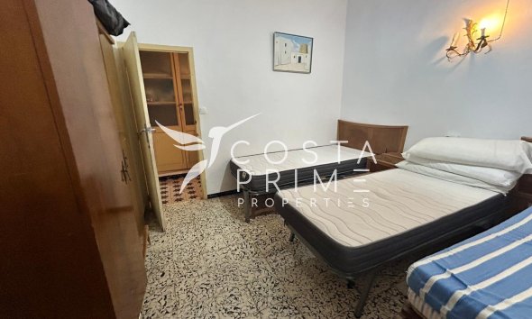 Resale - Villa  - Jávea