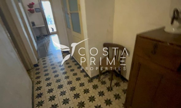 Resale - Villa  - Jávea