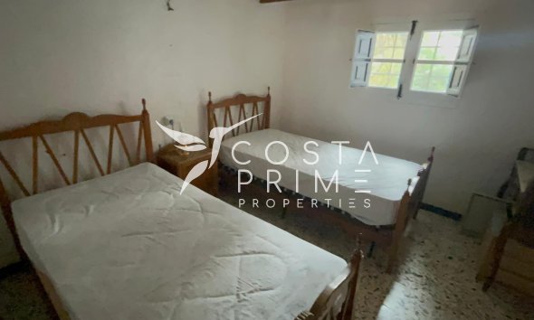Resale - Villa  - Jávea