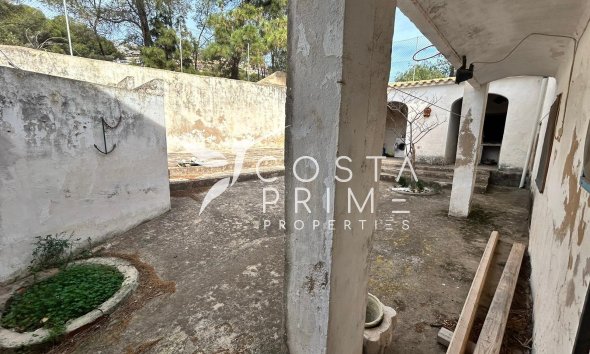 Resale - Villa  - Jávea