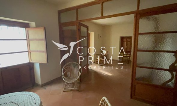 Resale - Villa  - Jávea