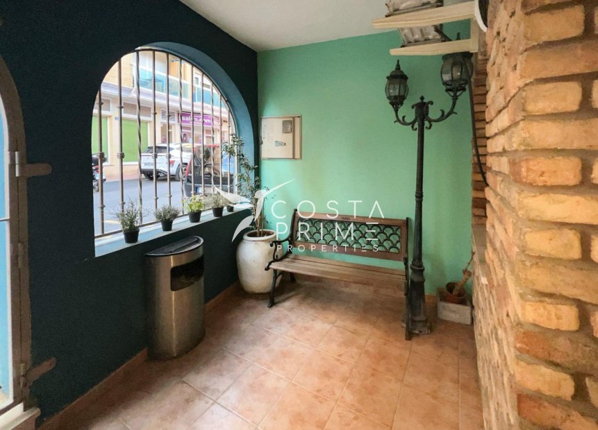 Resale - Villa  - Alfas del Pí