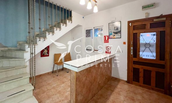 Resale - Villa  - Alfas del Pí