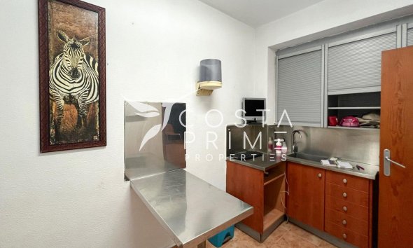 Resale - Villa  - Alfas del Pí