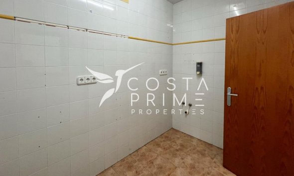 Resale - Villa  - Alfas del Pí