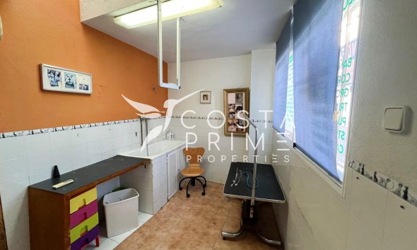 Resale - Villa  - Alfas del Pí