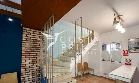 Resale - Villa  - Alfas del Pí