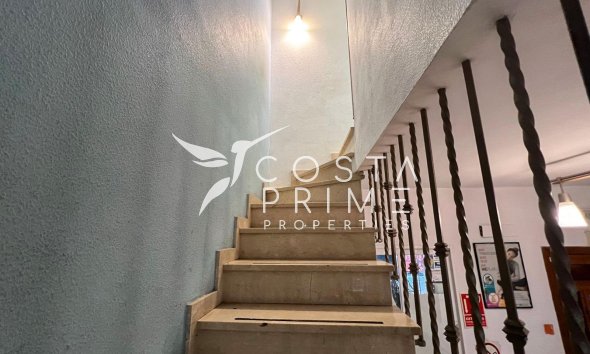 Resale - Villa  - Alfas del Pí