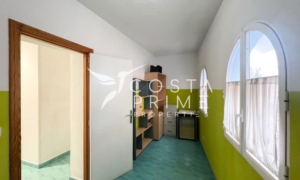 Resale - Villa  - Alfas del Pí