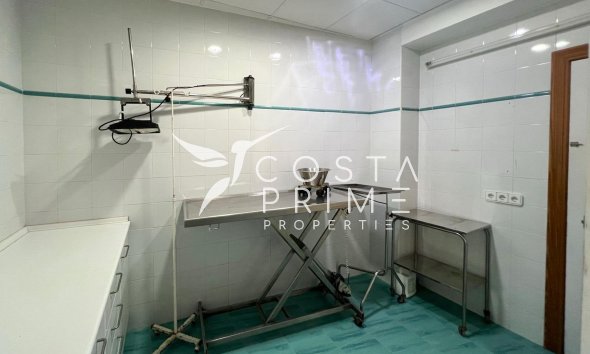 Resale - Villa  - Alfas del Pí