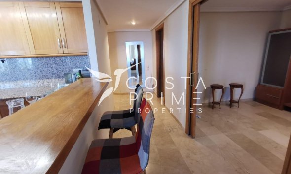 Resale - Apartment / Flat - Altea
