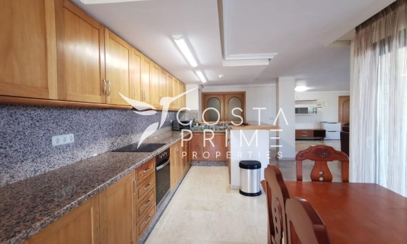 Resale - Apartment / Flat - Altea
