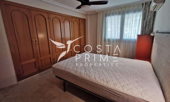 Resale - Apartment / Flat - Altea