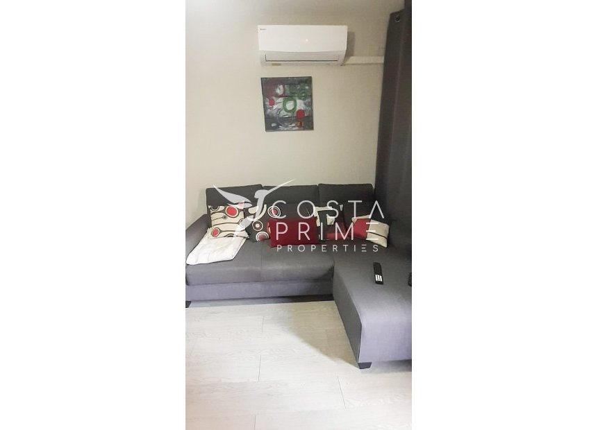 Resale - Apartment / Flat - Benidorm