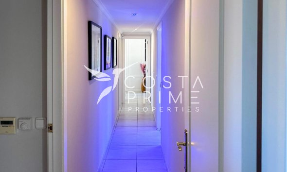 Resale - Villa  - Alfas del Pí