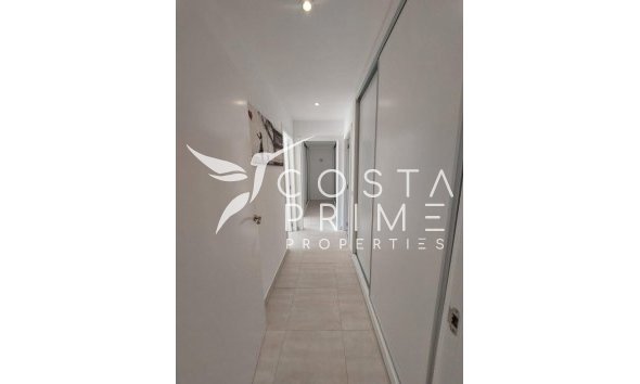 Resale - Villa  - Alfas del Pí