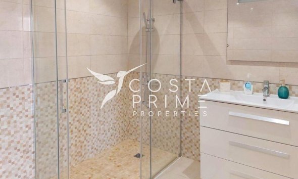 Resale - Villa  - Alfas del Pí