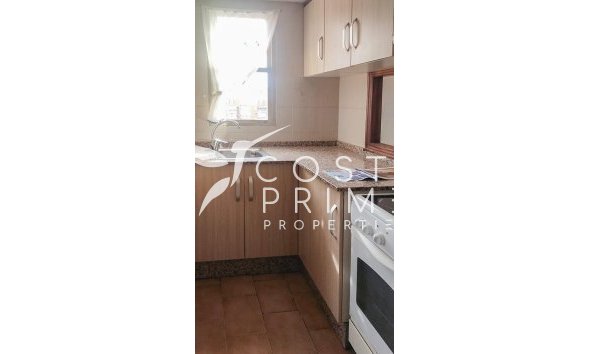 Resale - Apartment / Flat - Benidorm