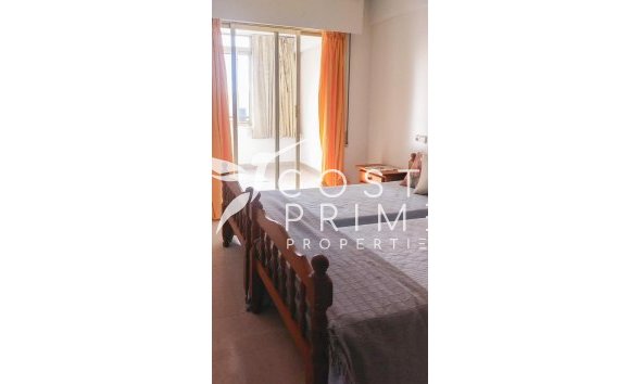 Resale - Apartment / Flat - Benidorm