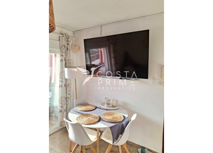 Resale - Apartment / Flat - Villajoyosa