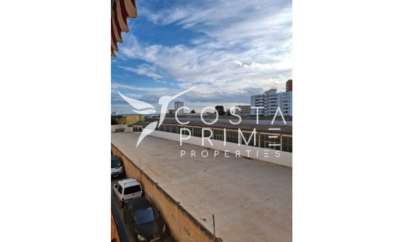 Resale - Apartment / Flat - Villajoyosa