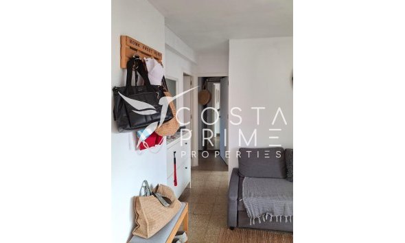 Resale - Apartment / Flat - Villajoyosa