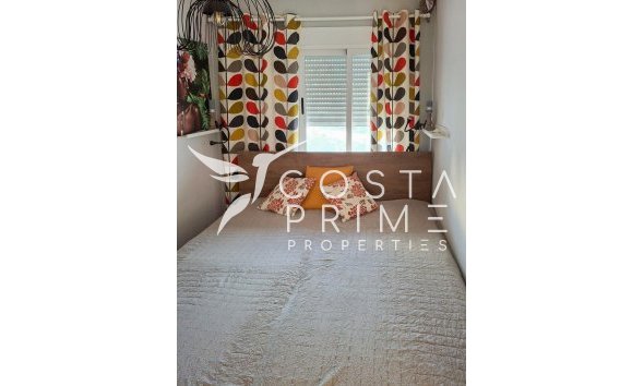 Resale - Apartment / Flat - Villajoyosa