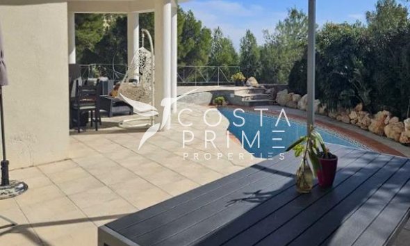 Resale - Villa  - Altea