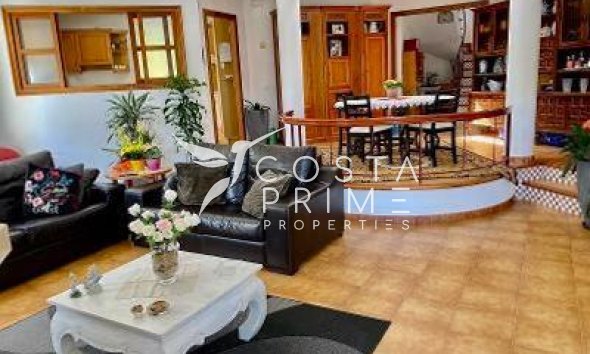 Resale - Villa  - Altea