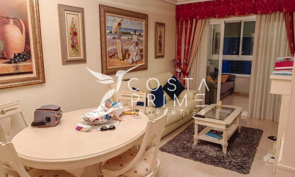 Resale - Apartment / Flat - Benidorm