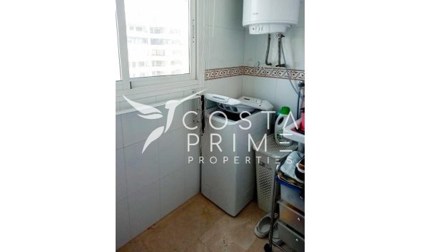 Resale - Apartment / Flat - Benidorm