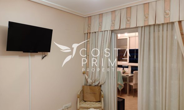 Resale - Apartment / Flat - Benidorm