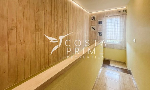 Resale - Townhouse / Semi - La Nucía