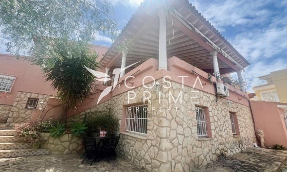 Resale - Villa  - Alfas del Pí