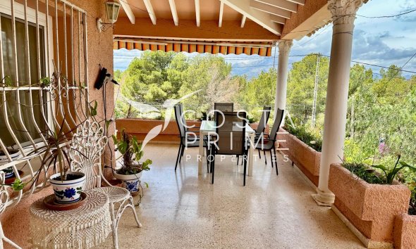 Resale - Villa  - Alfas del Pí