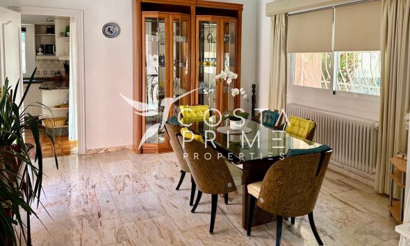 Resale - Villa  - Alfas del Pí