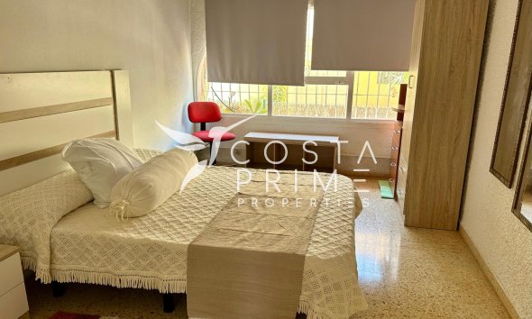 Resale - Villa  - Alfas del Pí